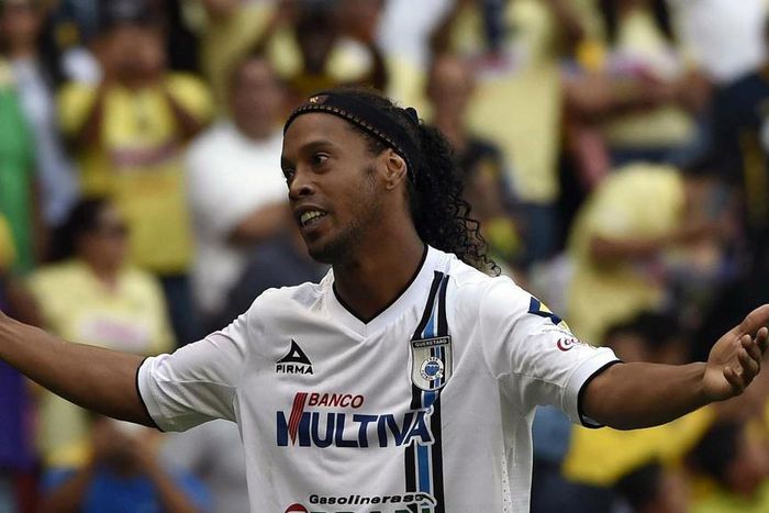 ___3963428___https:______static.pulse.com.gh___webservice___escenic___binary___3963428___2015___12___3___3___ronaldinho-cropped_5w90qs9yw67b1qtbgzmtmxlvd