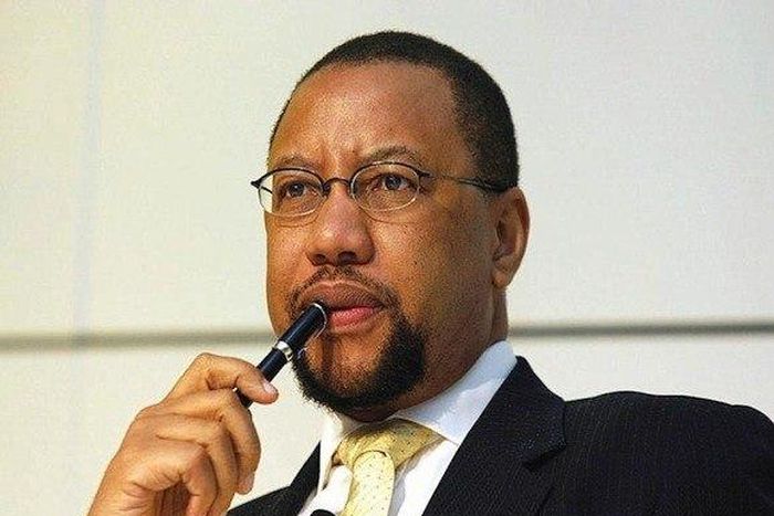 Phuthuma Nhleko will take over as interim CEO pending when the company finds a replacement for the departed Dabengwa