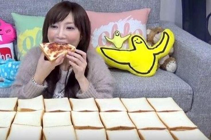 Woman goes viral after eating 100 slices of bread in one sitting