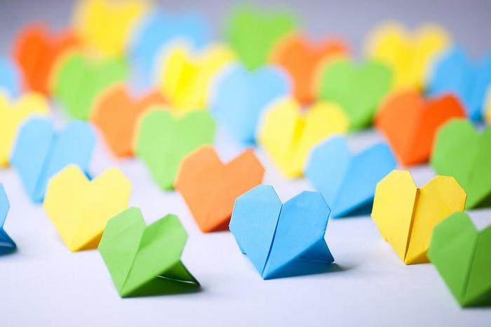 ___3827541___https:______static.pulse.com.gh___webservice___escenic___binary___3827541___2015___6___4___12___1280-handwritten-love-letters-oragami-hearts