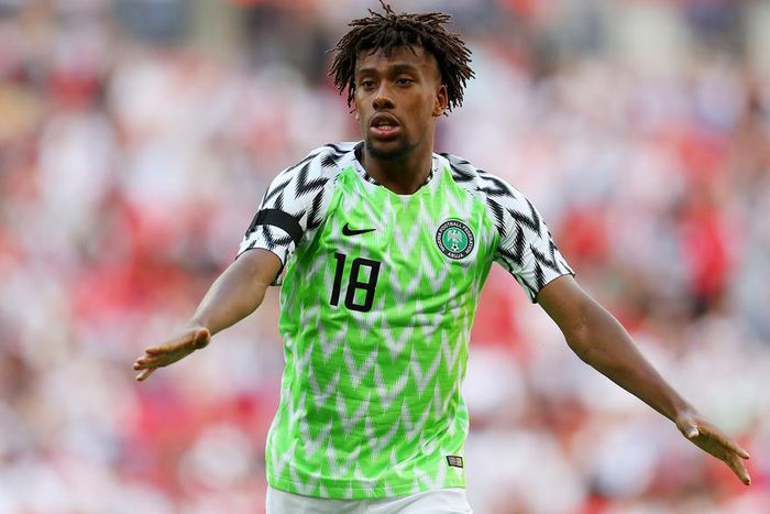 Alex Iwobi playing for Nigeria in 2018 [Sporting News]