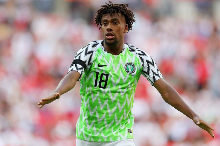 Alex Iwobi playing for Nigeria in 2018 [Sporting News]