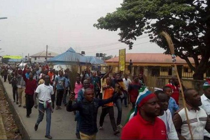 Residents believed to be loyal to the APC troop out en masse to celebrate the court verdict against Governor Emmanuel Udom.