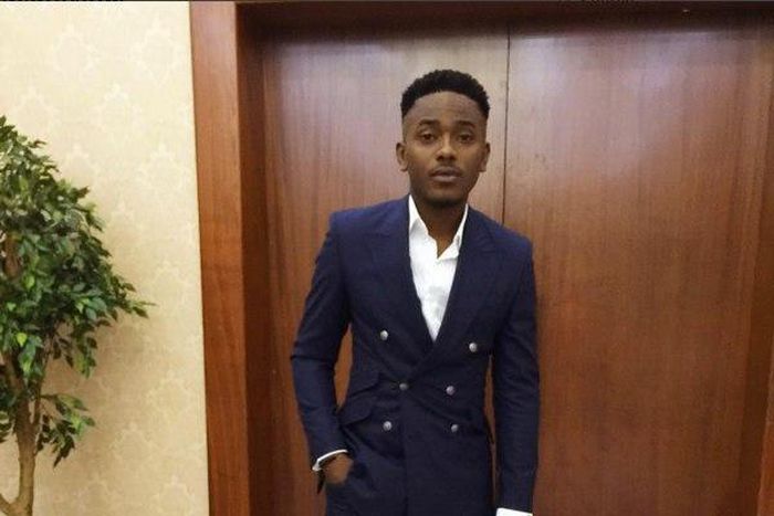 Timini Egbuson looking dapper in a blue blazer