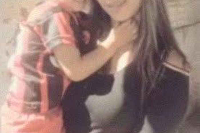 Wicked Mum steals her son from his dad and posts a video on Facebook of her strangling the childWicked Mum steals her son from his dad and posts a video on Facebook of her strangling the child