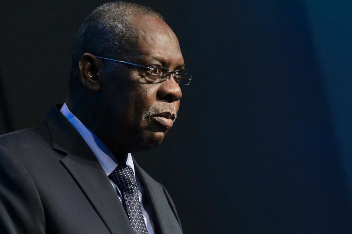 ___4422859___https:______static.pulse.com.gh___webservice___escenic___binary___4422859___2015___12___3___21___issa-hayatou-cropped_ongoprwgjzmf148kq8ckddvsb_1