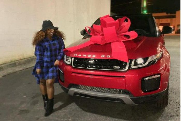 Lil Wayne gifts daughter, Reginea Carter with 2016 Range Evogue as she turns 17