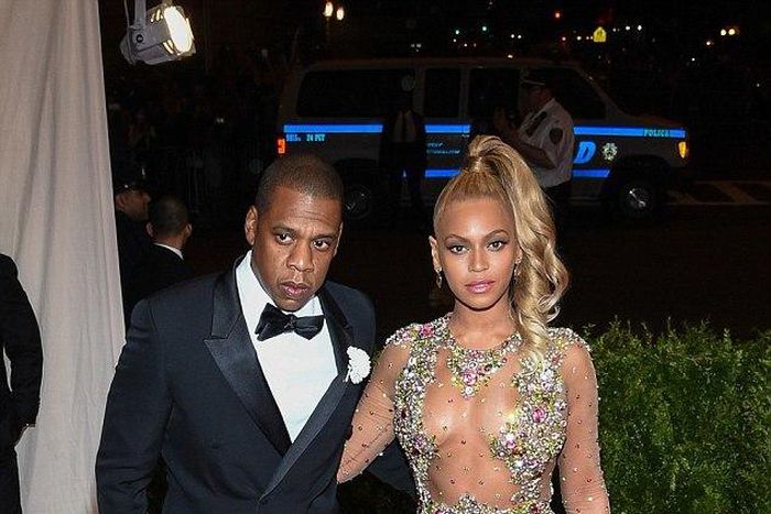 Jay Z's Tidal may suffer the ultimate embarrassment as he cannot pay off the 'huge' advance being sought by Sony for the rights to stream his wife Beyonce's music.