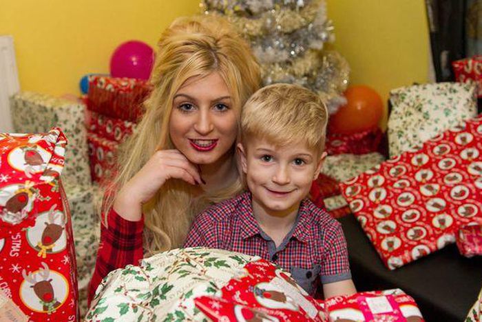 ___4493280___https:______static.pulse.com.gh___webservice___escenic___binary___4493280___2015___12___24___2___PAY-Megan-Clara_1