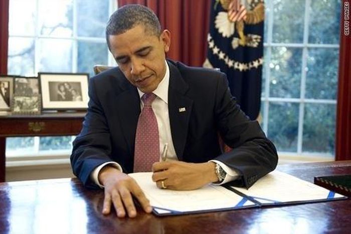 President signs temporary funding bill to avert shutdown - White House