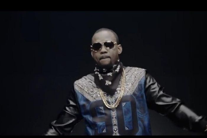 Pasuma in 'Ogede ti pon' video
