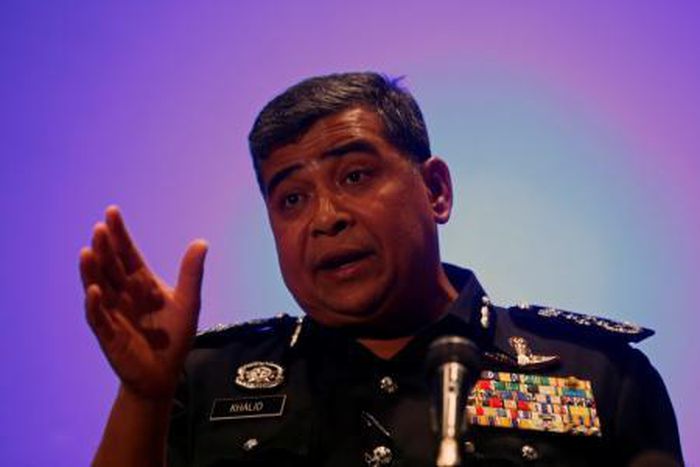 Malaysia"s police chief Khalid Abu Bakar addresses a news conference in Kuala Lumpur International Airport March 11, 2014.