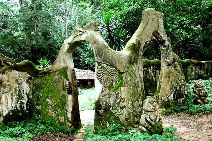 Osun-Osogbo sacred grove [Come to Nigeria]