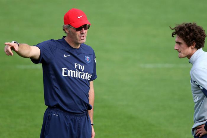 ___4436936___https:______static.pulse.com.gh___webservice___escenic___binary___4436936___2015___12___7___21___laurent-blanc-adrien-rabiot-cropped_12cvoqceuhr4b170u0fcqc5nge_1