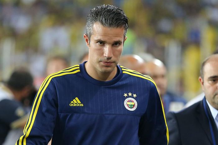 ___4368418___https:______static.pulse.com.gh___webservice___escenic___binary___4368418___2015___12___8___23___robinvanpersie-cropped_1h6r1t2n6n00q1bh6gy39p4rm6_1