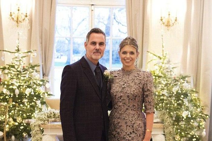 Jenny Packham, married her long time partner Matthew Anderson at London's Mandarin Oriental