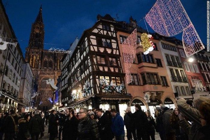 ___4437085___https:______static.pulse.com.gh___webservice___escenic___binary___4437085___2015___12___7___17___151129171107-strasbourg-france-christmas-market-exlarge-169