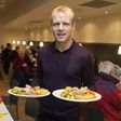 Steven Naismith feeds homeless people in Glasgow