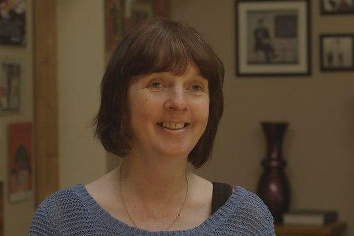 Blind woman sees for the first time after miracle surgery