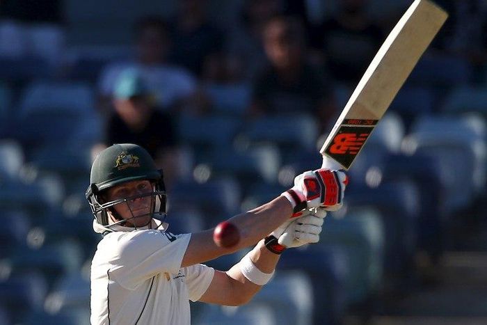 Australia's captain Steve Smith hits a shot during the fourth day of the second cricket test match against New Zealand at the WACA ground in Perth, Western Australia, November 16, 2015. REUTERS/David Gray