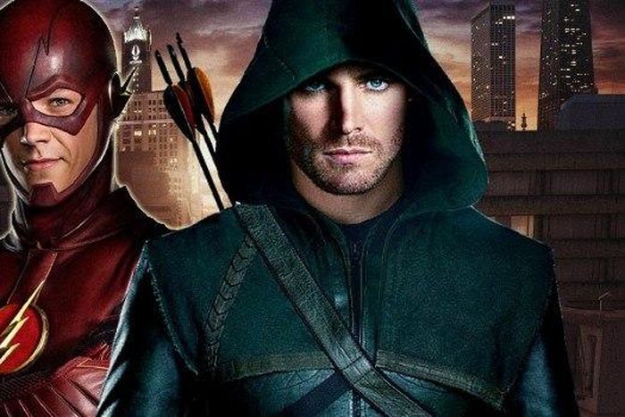 ___4350796___https:______static.pulse.com.gh___webservice___escenic___binary___4350796___2015___11___12___10___Flash-Arrow-TV-Crossover-Art