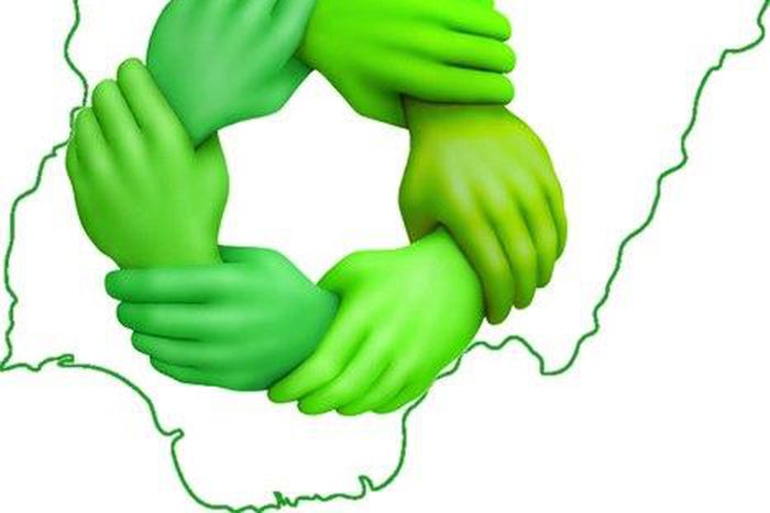 Nigerians join hands