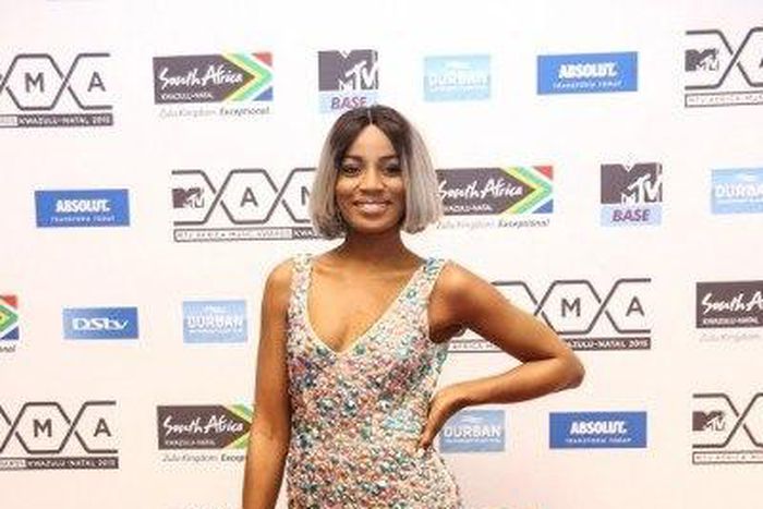 Seyi Shay will perform at a charity event for orphans.