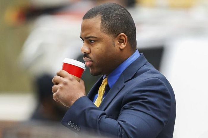 Defense renews case in Baltimore policeman's trial over man's death