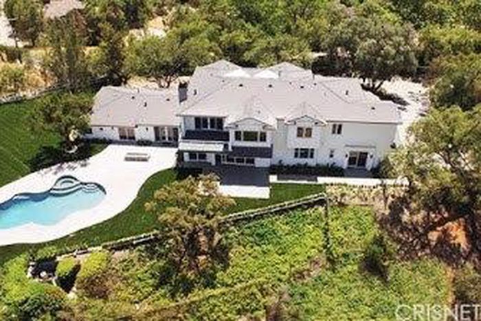 Scott Disick's new bachelor pad