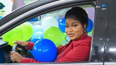 Tears of Joy as Bbnaija S10 Winner Imisi Receives ₦80M Cheque & Brand New Car