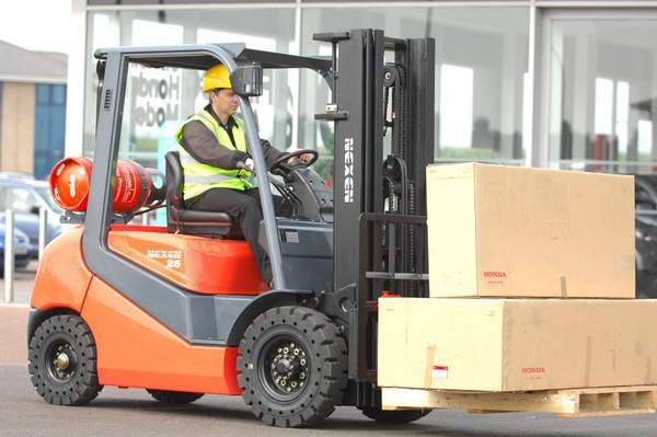 Common Mistakes to Avoid During Forklift Certification Training