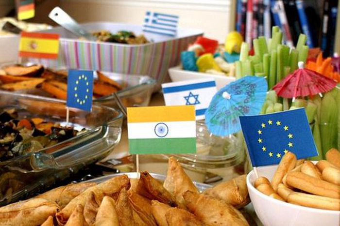 ___4085092___https:______static.pulse.com.gh___webservice___escenic___binary___4085092___2015___8___19___13___Food-from-around-the-world