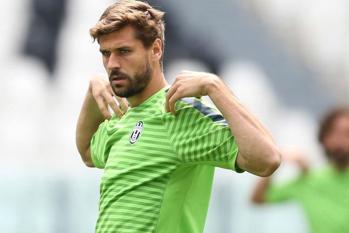 ___4116026___https:______static.pulse.com.gh___webservice___escenic___binary___4116026___2015___8___29___9___llorente-cropped_dg961yllm0881th9y7k5jori6_1