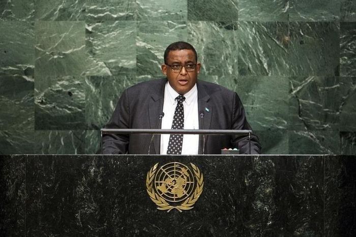 Somalia Prime Minister Omar Abdirashid Ali Sharmarke addresses attendees during the 70th session of the United Nations General Assembly at the U.N. Headquarters in New York, October 1, 2015.  REUTERS/Eduardo Munoz