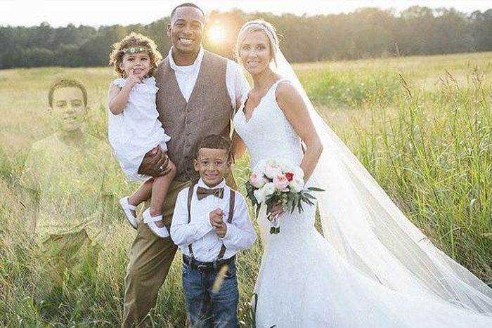 Anna and Travis' 8-yr-old son Lake, died in May 2015 to a rare form of leukemia