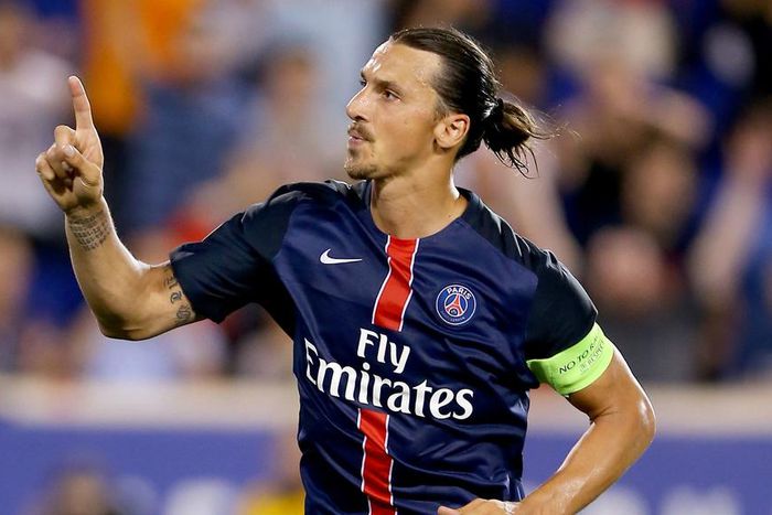 ___4008177___https:______static.pulse.com.gh___webservice___escenic___binary___4008177___2015___9___14___19___zlatanibrahimovic-cropped_1q6uj32rxy6161qw7mrqk8lvxd_1