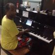 Femi Kuti playing his piano days after his surgery.