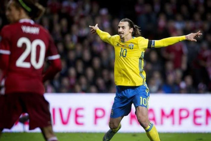 Zlatan plays 'magic' man as Sweden advance to Euro 2016