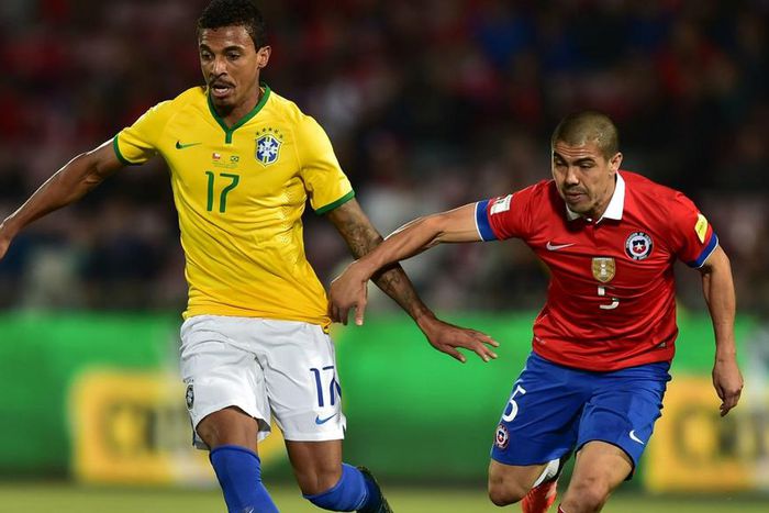 ___4249634___https:______static.pulse.com.gh___webservice___escenic___binary___4249634___2015___10___11___19___luiz-gustavo-cropped_1vllxkp5glpn51rlfr3z7k438a