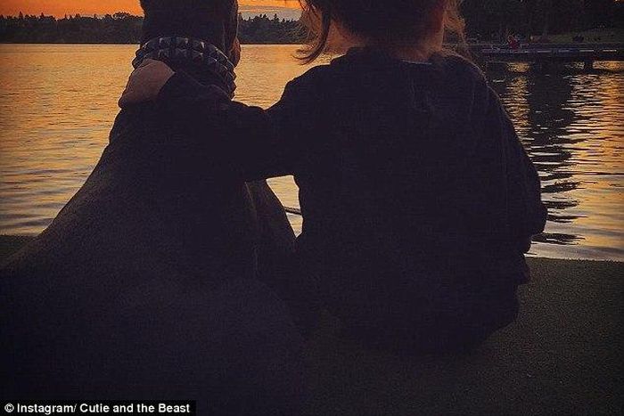 A four-year-old girl Siena Prucha and her unlikely best friend pup Buddha, instagram page has gone viral.