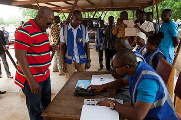 President John Mahama votes in  District Assembly elections at Bole Bamboi