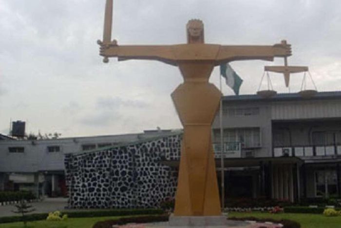 Man, 60, in court for allegedly impersonating police officer