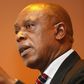 South African businessman Tokyo Sexwale addresses journalists in Cape Town, October 25, 2007. REUTERS/Mike Hutchings