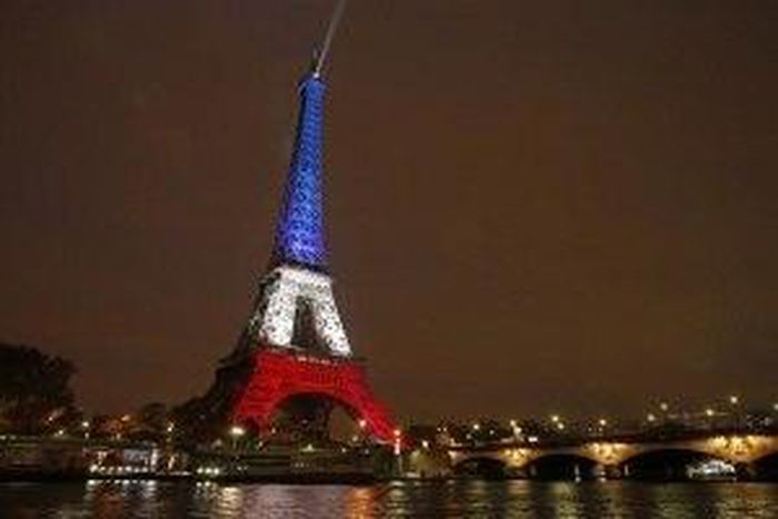 U.S. House to receive classified FBI briefing on Paris attacks