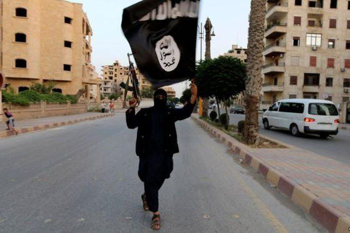 Drone targets Islamic State position near Syria's Raqqa-Observatory