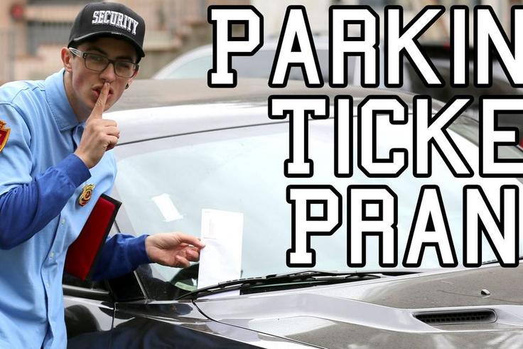 Watch this traffic officer making people smile prank