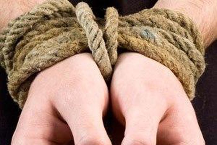 Dozens of Tunisian workers held by gunmen in Libya: families