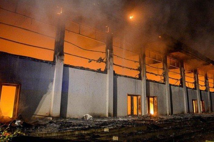 Uproar over German fireman who set asylum shelter ablaze
