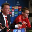 Soccer-United feeling pressure ahead of Bruges visit - Van Gaal
