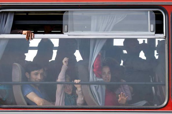 Germany says migrants arriving in Hungary must register there